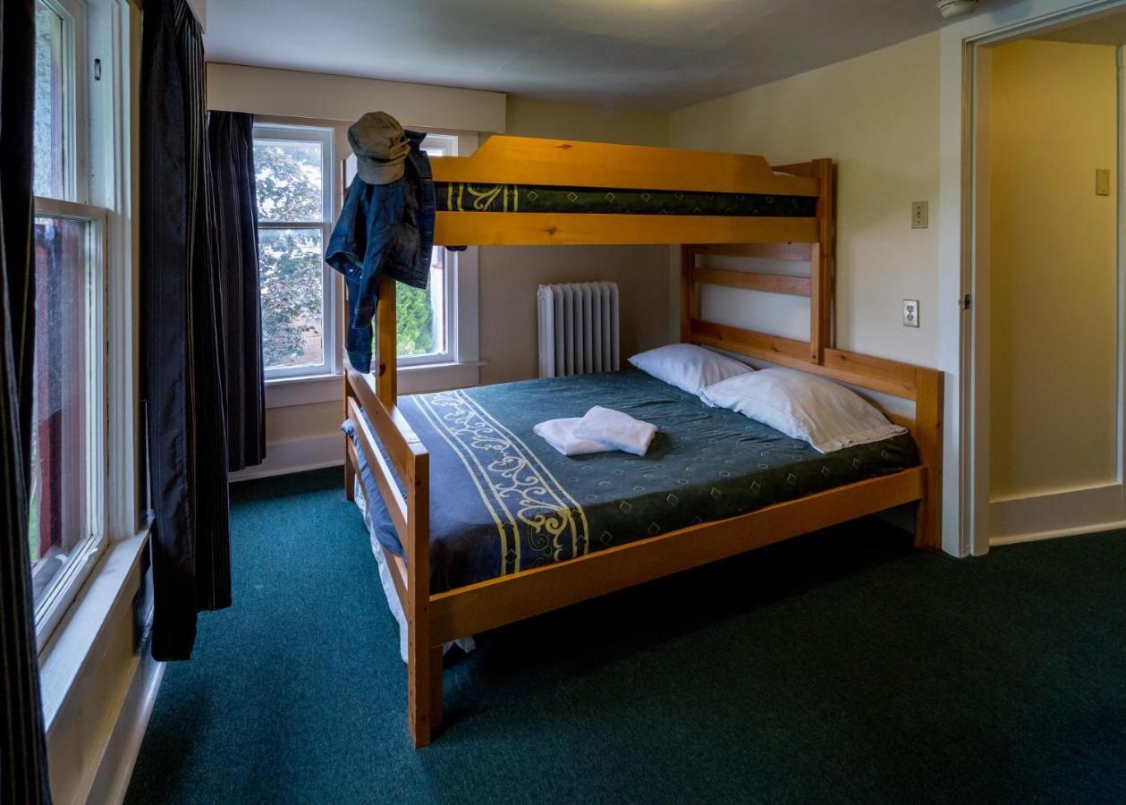 Hi Penticton - Hostel ภายนอก รูปภาพ