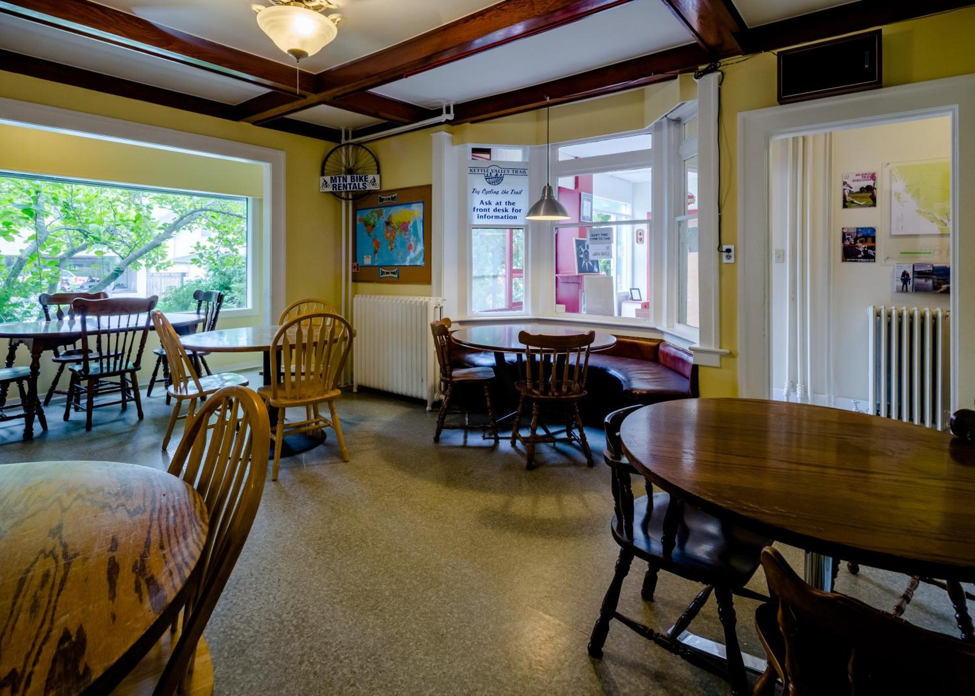 Hi Penticton - Hostel ภายนอก รูปภาพ